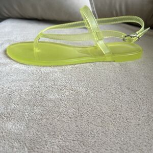 NEW Stuart‎ Weitzman Summer Jelly Electric Lime Sandal Women 7 B Slingback Thong